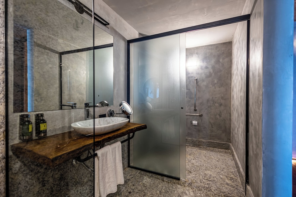 Duke Beach Hotel Maresias 47/48