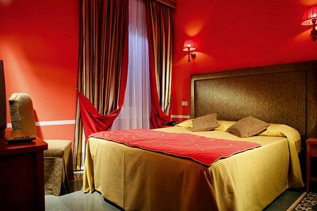 Kennedy Hotel 26/62