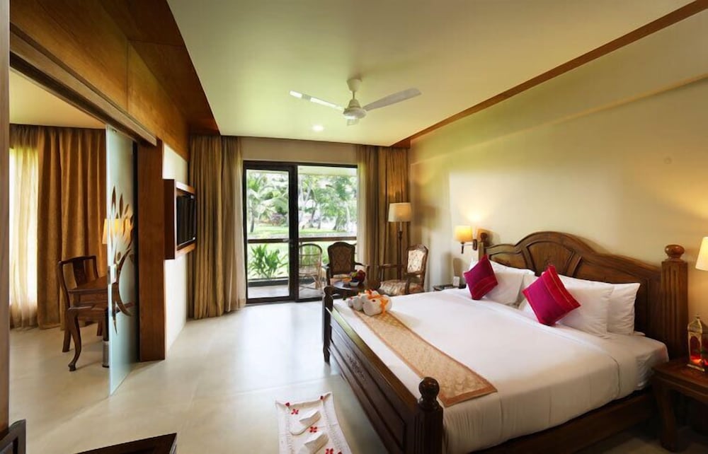 Uday Backwater Resort 13/49