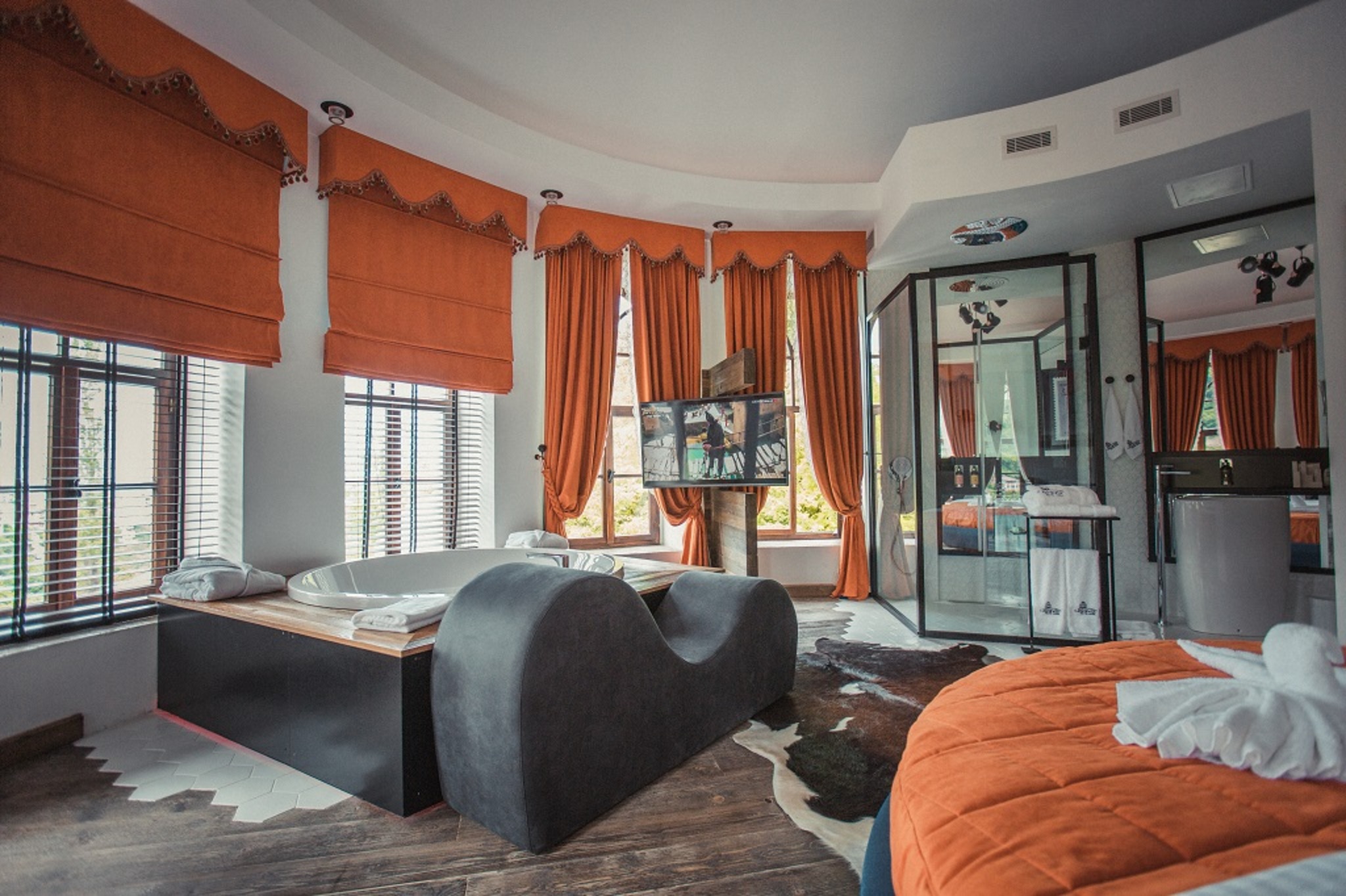 Room, King Bed