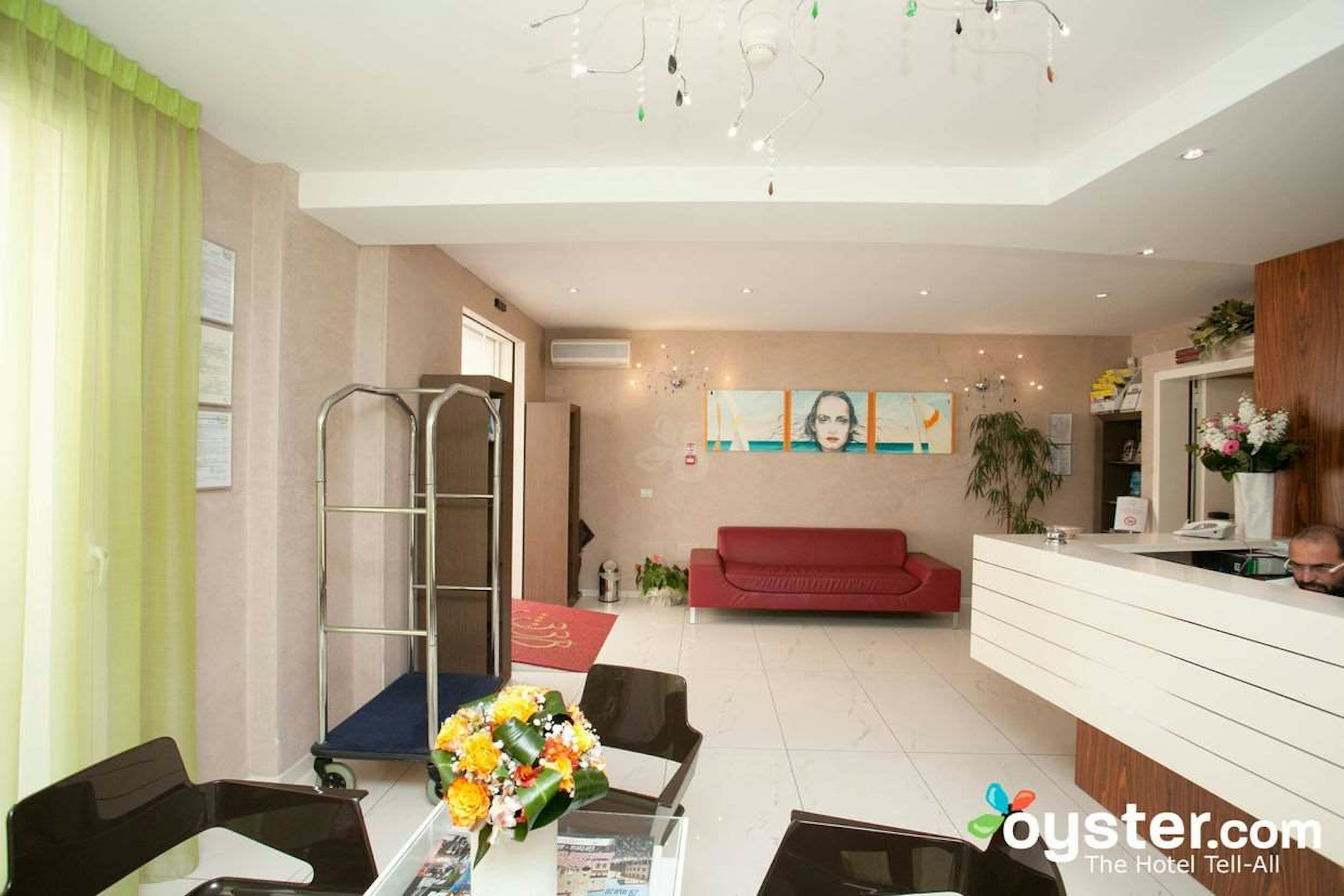Hotel 33 Baroni 12/50