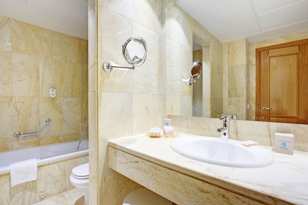 Grupotel Parc Natural and Spa 61/62