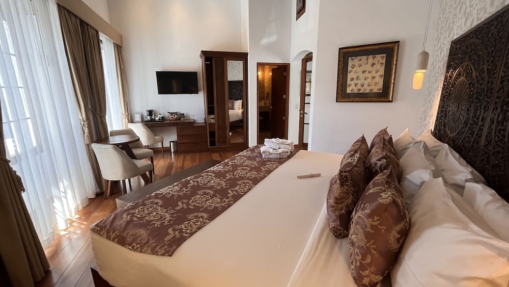 Hotel Mama Cuchara 25/75