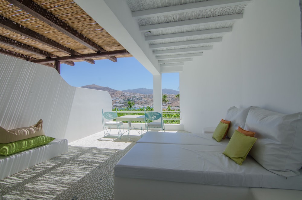 Agalia Luxury Suites 43/78
