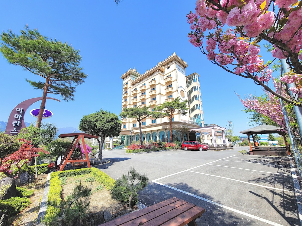 Hotel Amaranth 34/45