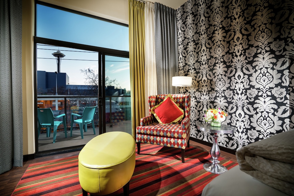 Staypineapple At The Maxwell Hotel 27/50