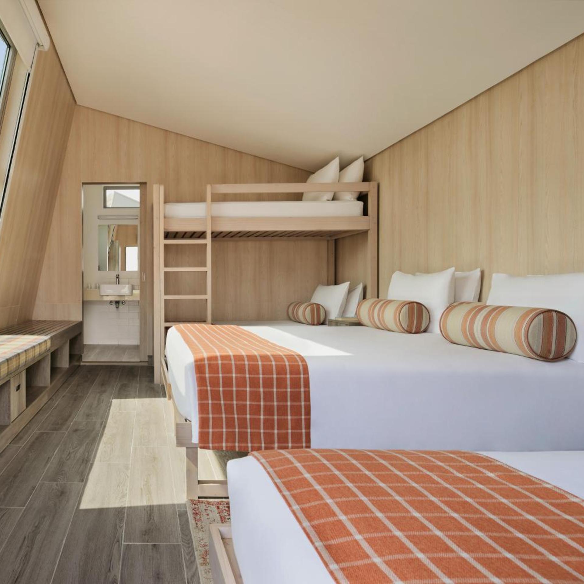 Terra Cabin Deluxe.