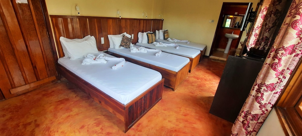 Rumaisa Hotel 12/33
