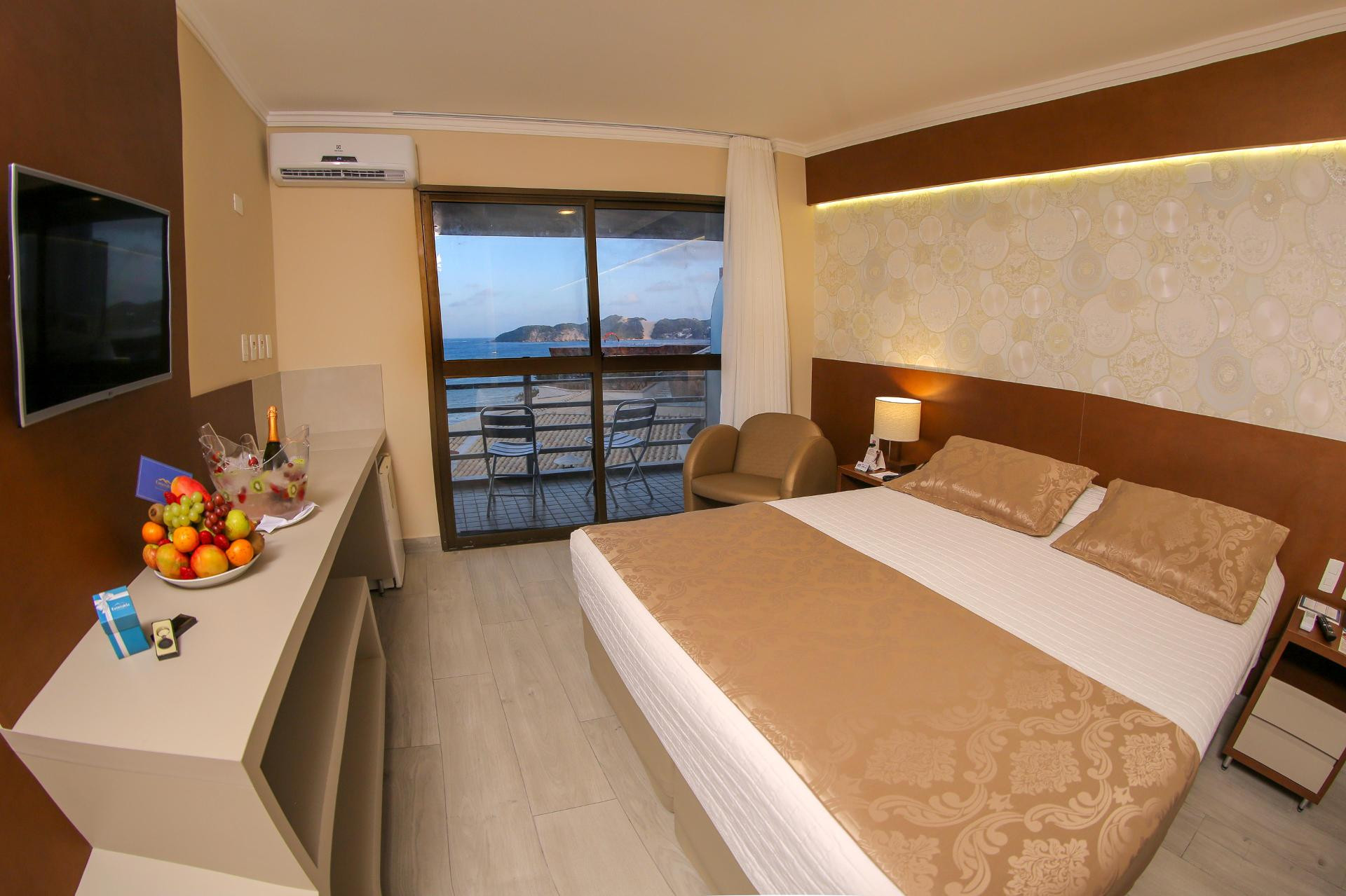 Deluxe, Lateral Side Sea View 3/7