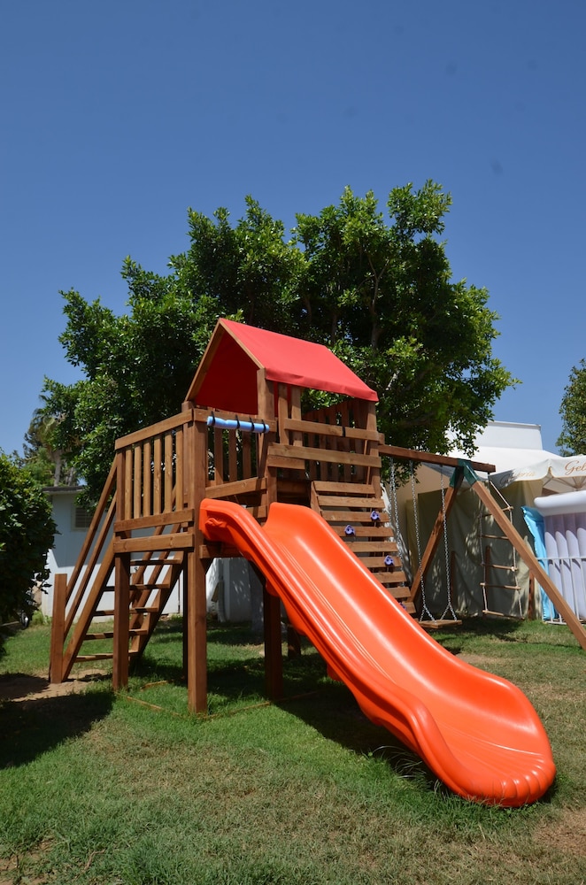 Club Kastalia Holiday Village 77/86
