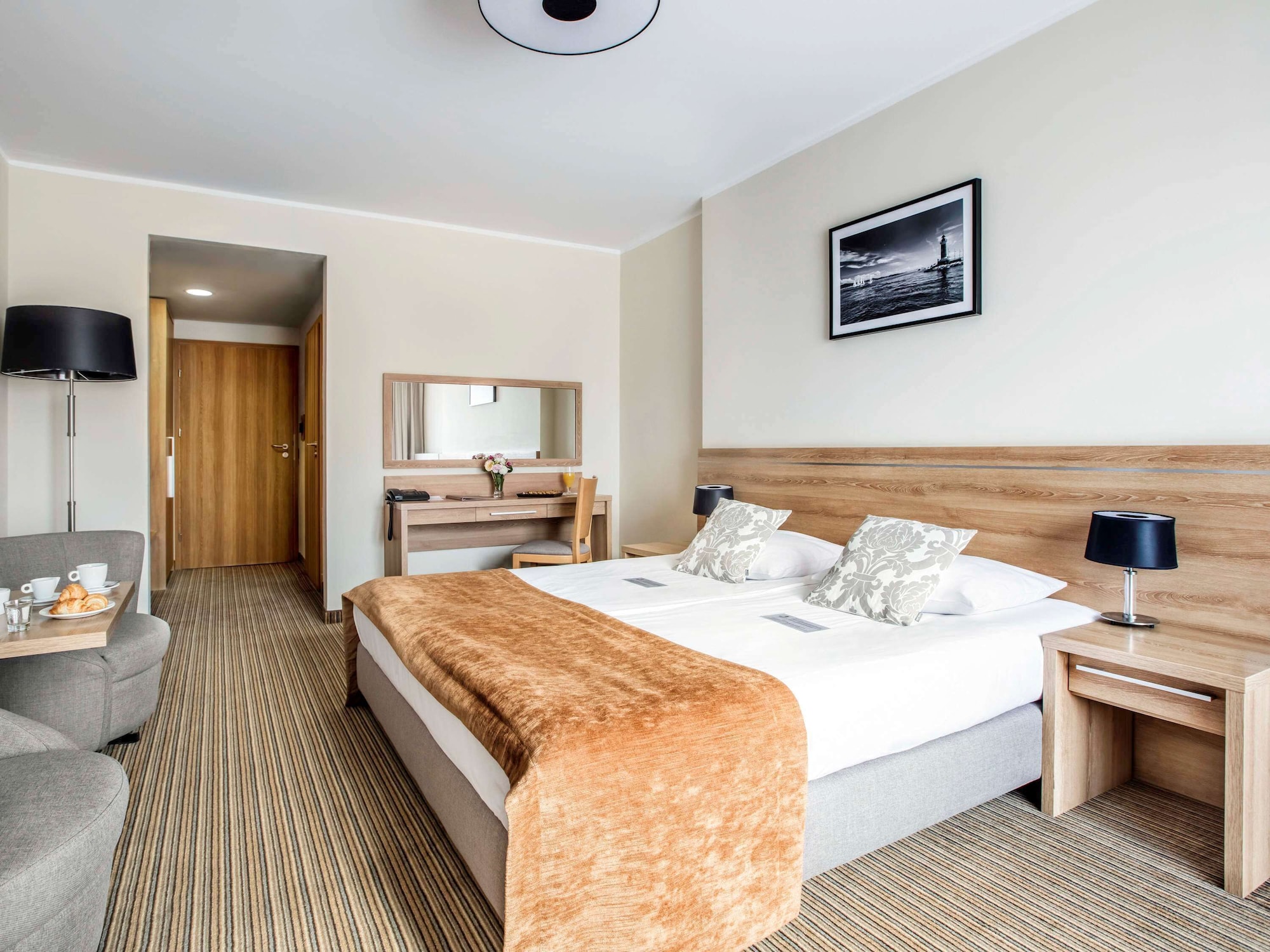 STANDARD, DOUBLE BED