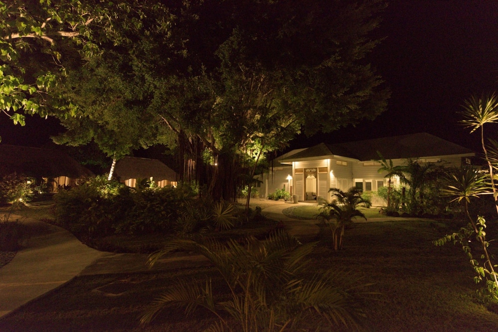 Moorea Beach Lodge 6/65