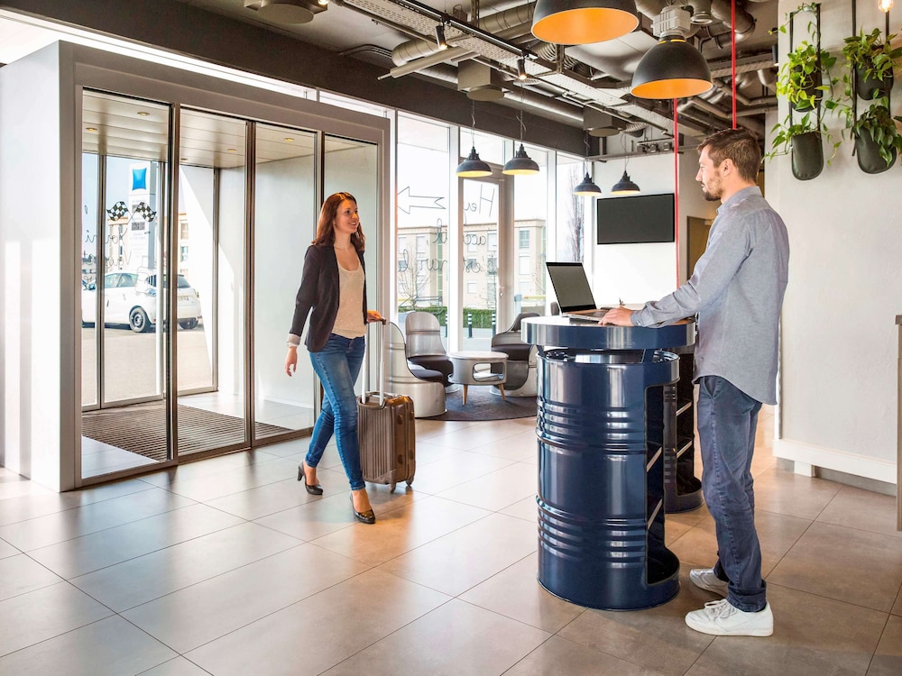 Ibis Budget Lausanne Bussigny 32/50