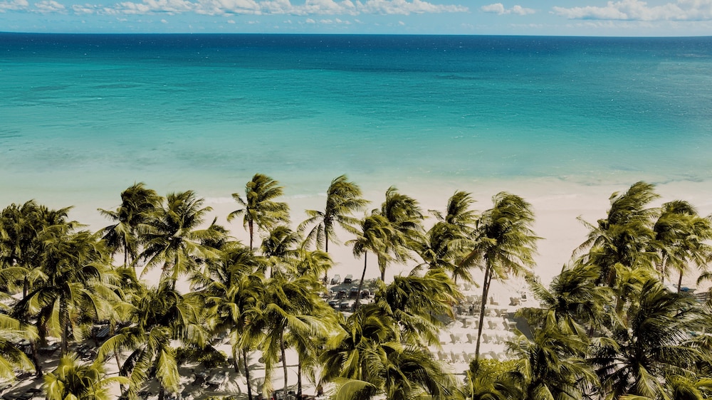 Catalonia Royal Tulum - Adults only, Playa del Carmen 66/72