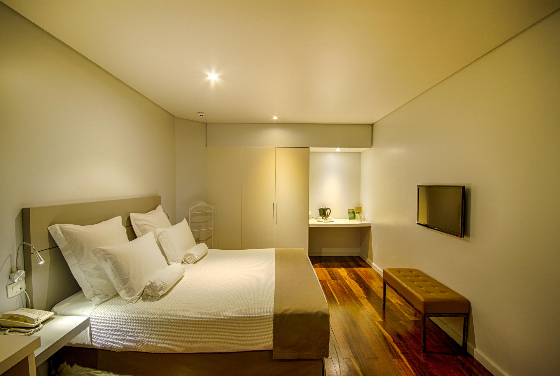 Superior, Double Bed, Garden View