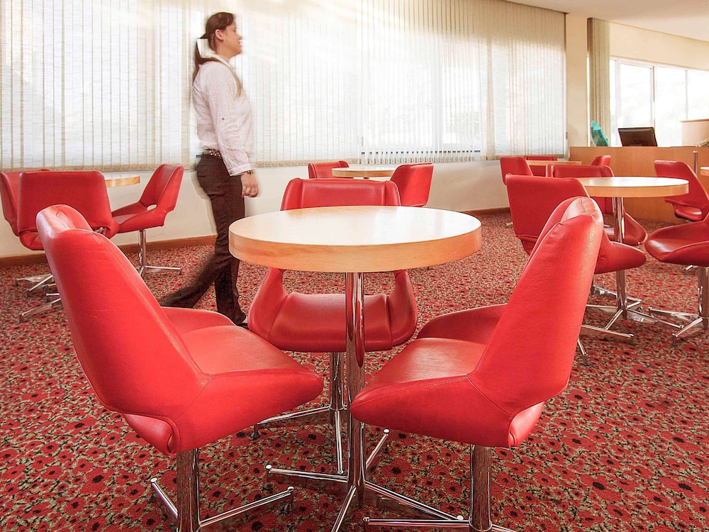 Ibis Uberlandia 54/56