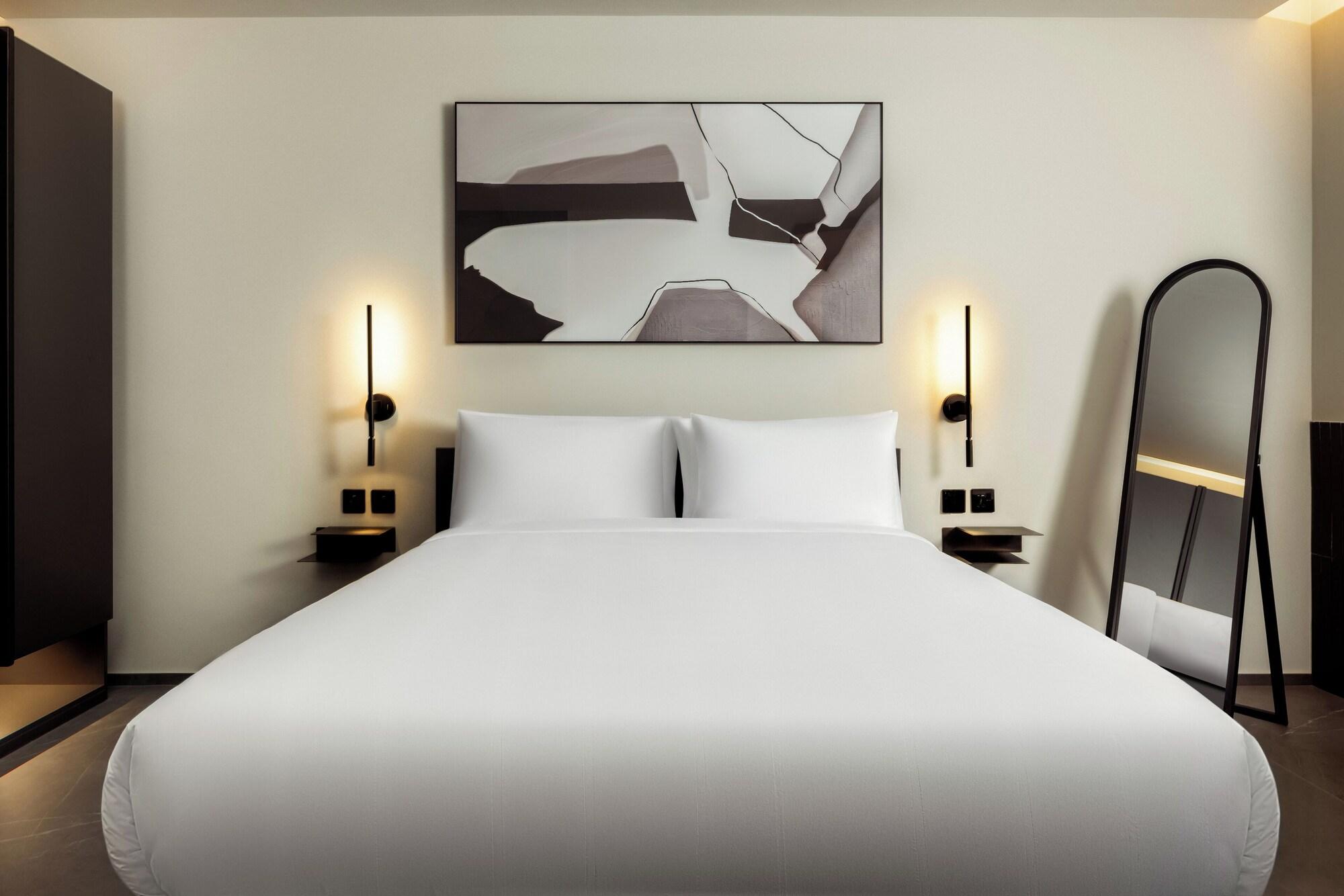Thirty Three Boutique by K Hotels 18/63