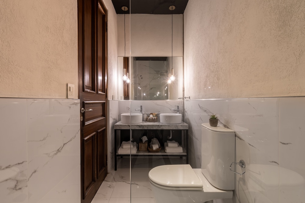Azur Real Boutique Hotel 17/55