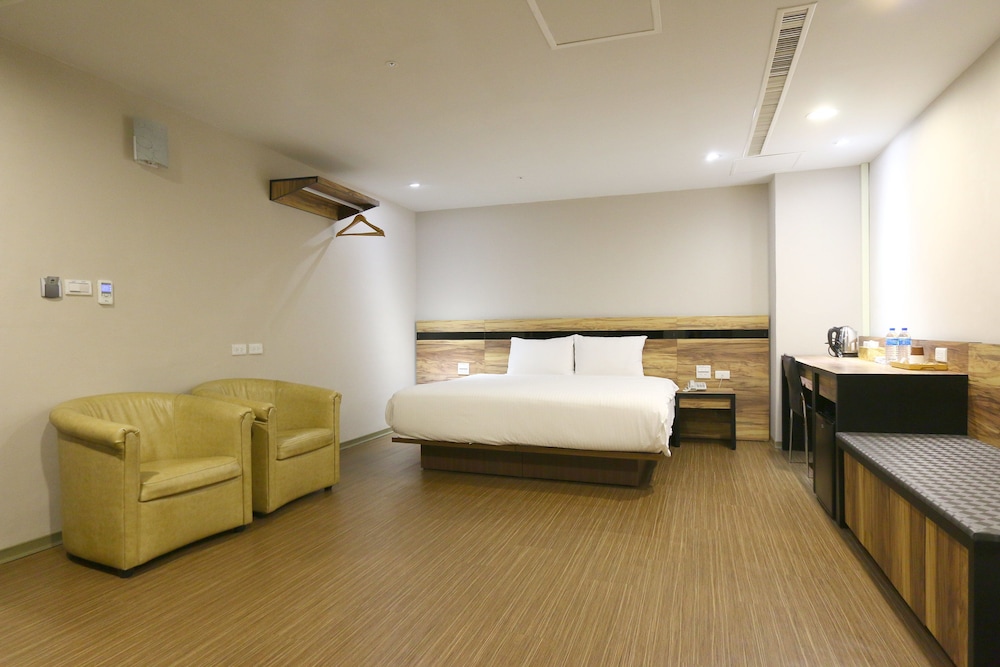 TopL Hotel 9/30