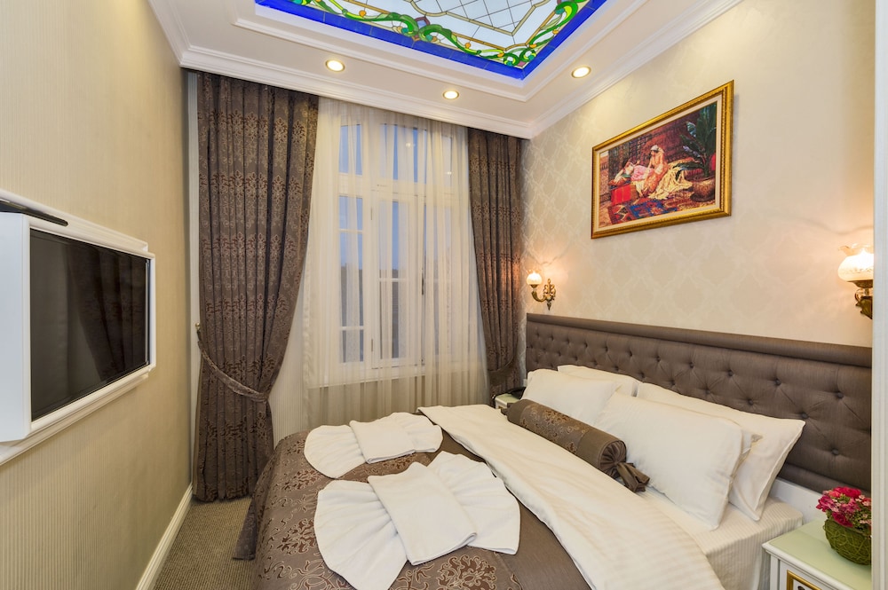 Alpek Hotel 17/67