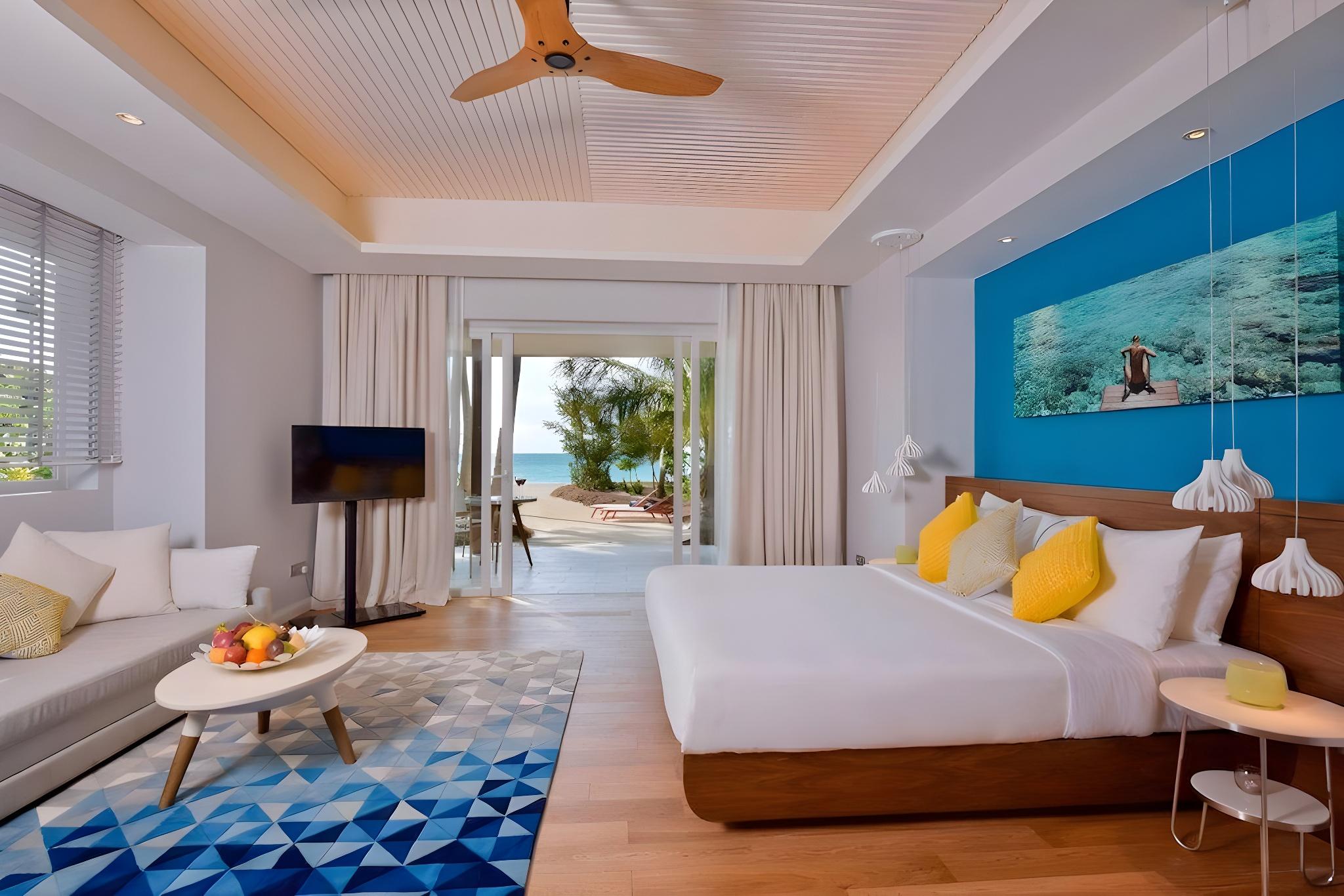 Sunset Beach Pool Villa, King Bed, Sofa, Hot Tub