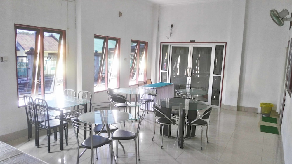 Avicenna Hotel 26/31