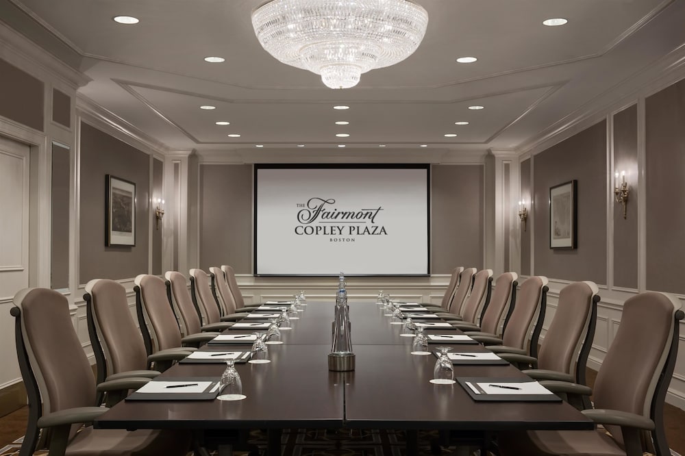 Fairmont Copley Plaza 92/105