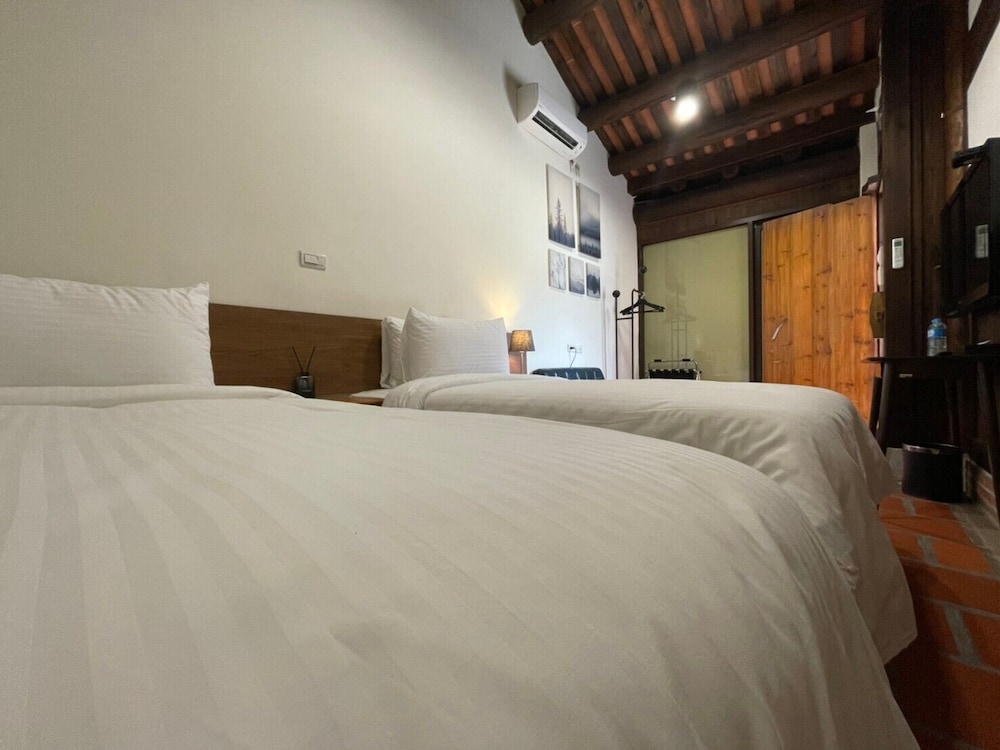 Guning Xiexinyuan Historical Inn 22/48