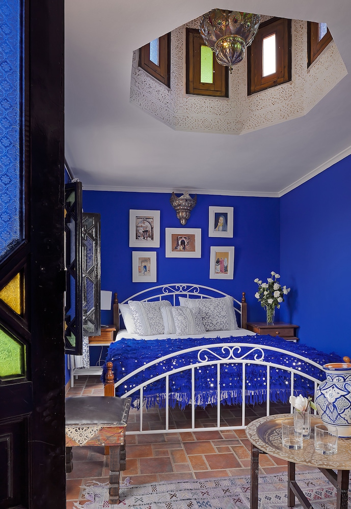 Riad 58 Blu 6/50