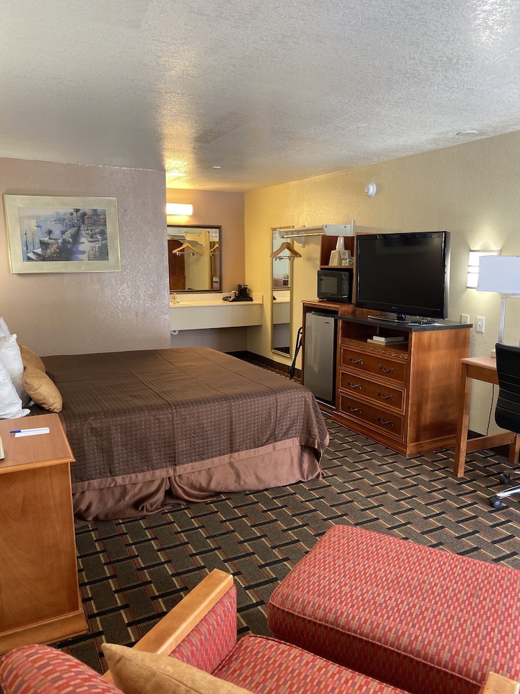Knights Inn Punta Gorda 22/38