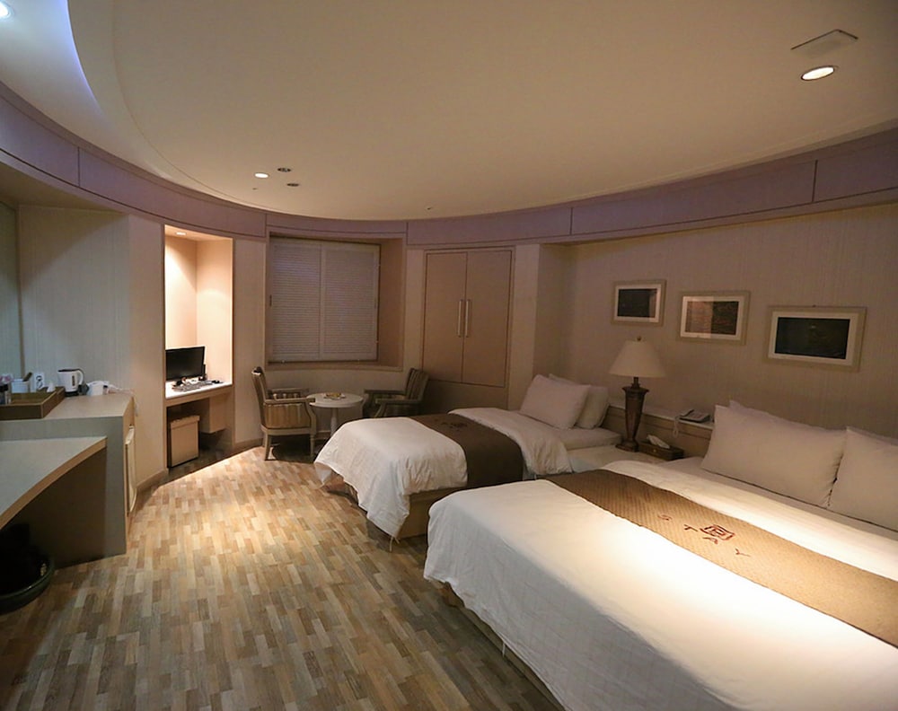 B-Stay Bucheon Hotel 10/19