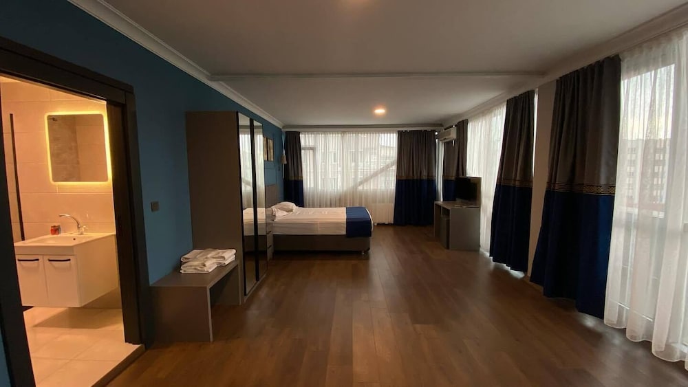Bloom Hotel 22/31