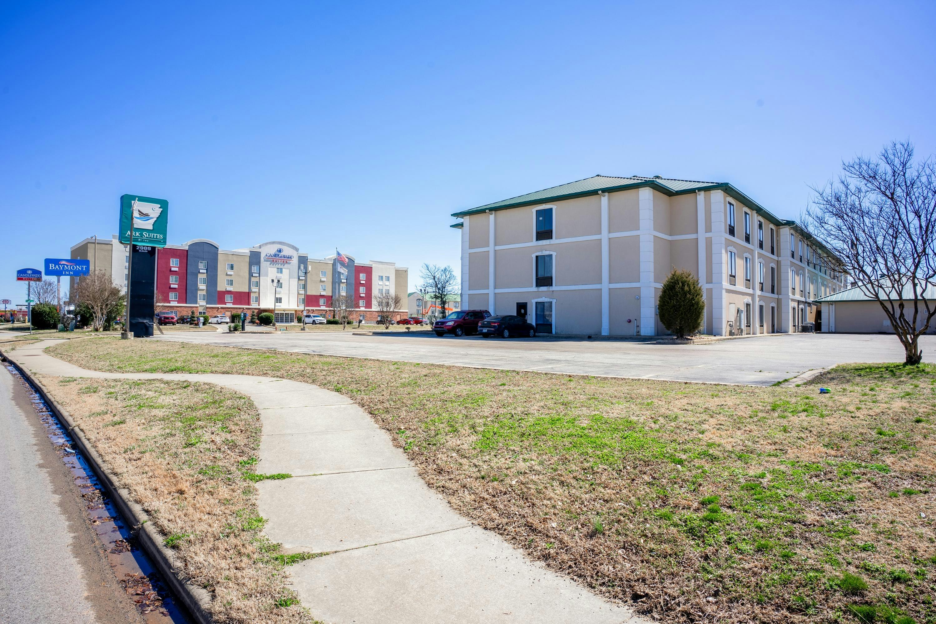 Ark Suites By OYO Jonesboro I-555 54/59