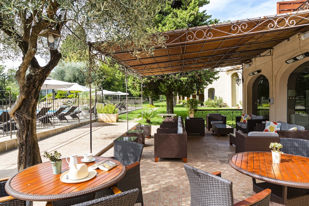 Hotel Lune de Mougins 51/61
