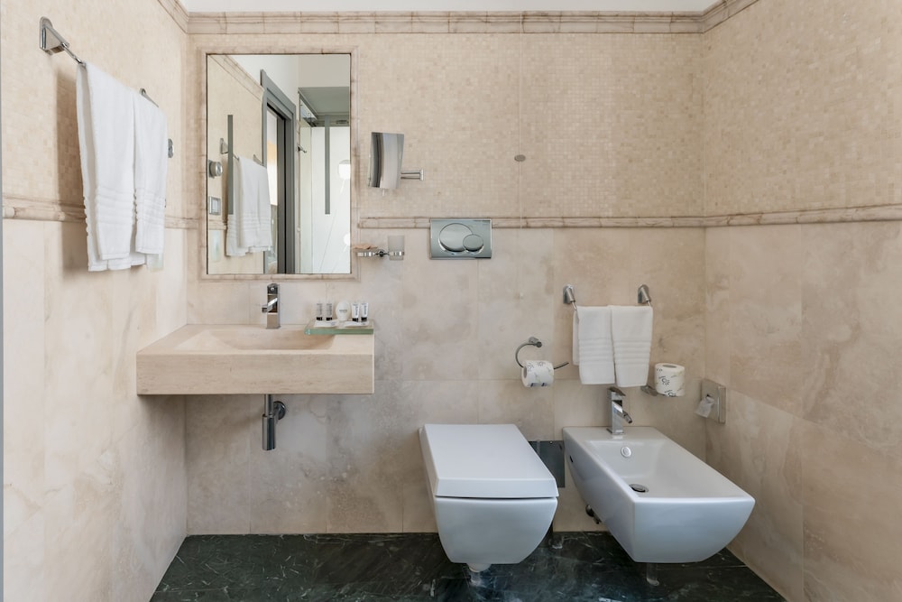 Hotel Trecento 40/50