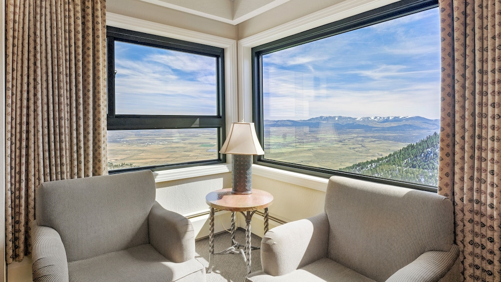 Holiday Inn Club Vacations Tahoe Ridge Resort 63/100