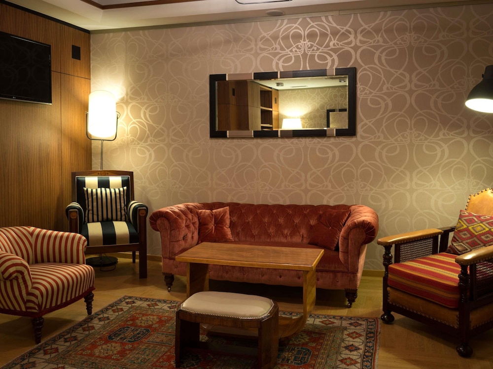 Mercure Belgrade Excelsior 25/50