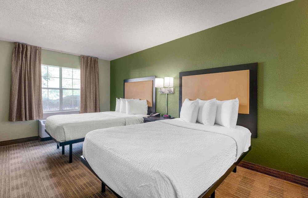 STUDIO, 2 DOUBLE BEDS