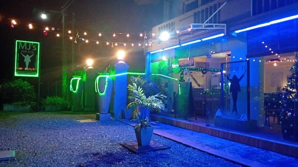 This Is It Guest House And Restaurant 19/50
