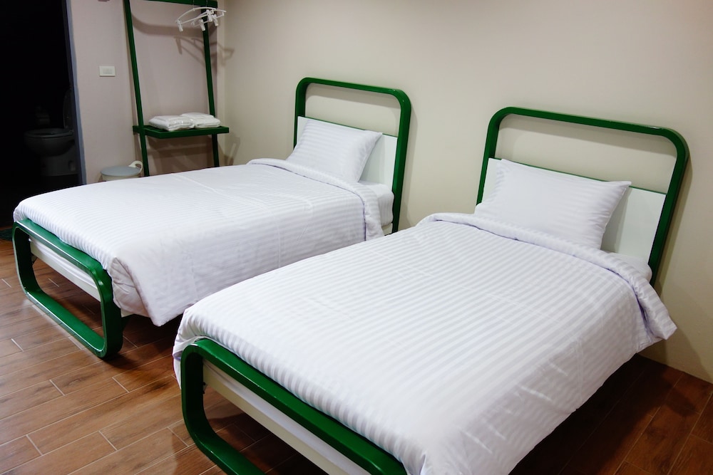 STANDARD, TWIN BEDS