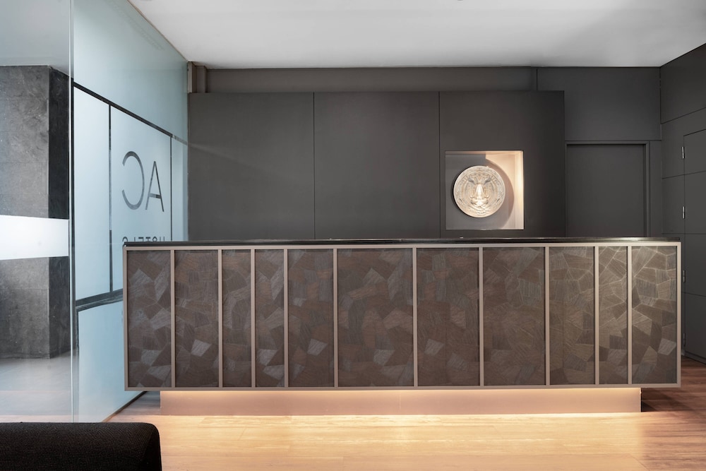 Lobby at Ac Hotel Huelva, HUELVA