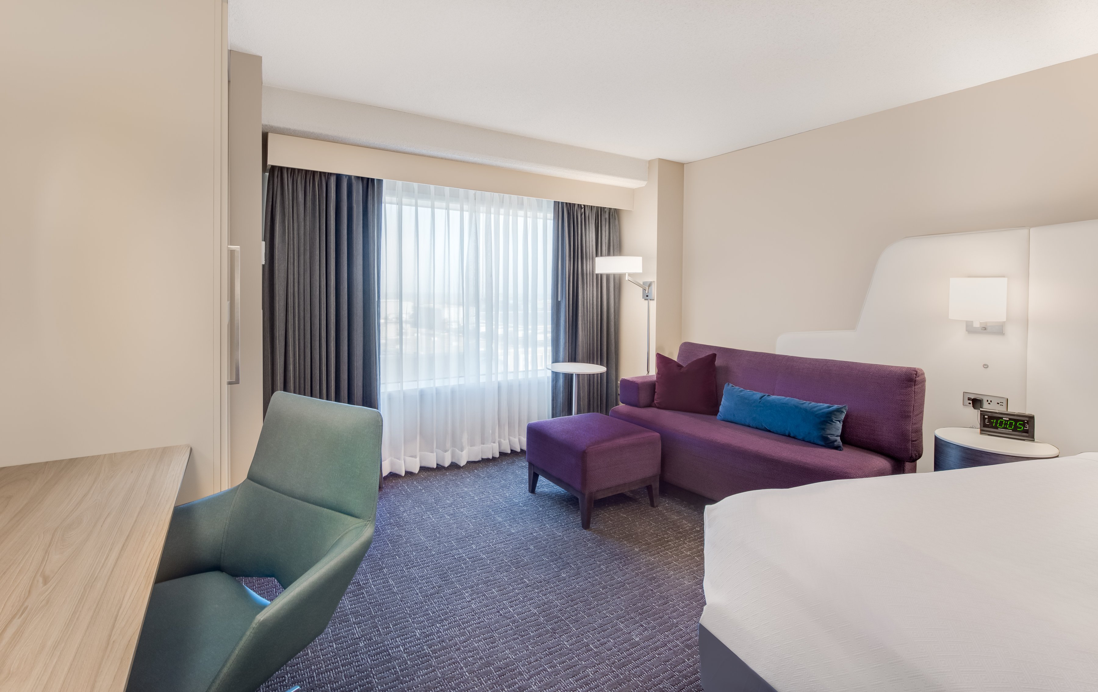 Crowne Plaza Cleveland At Playhouse Square An Ihg Hotel 32/77