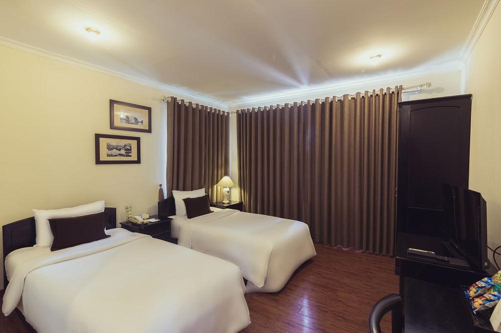 Saigon Halong Hotel 20/43