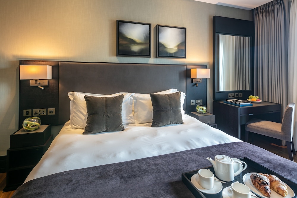Twr Y Felin Hotel 25/50