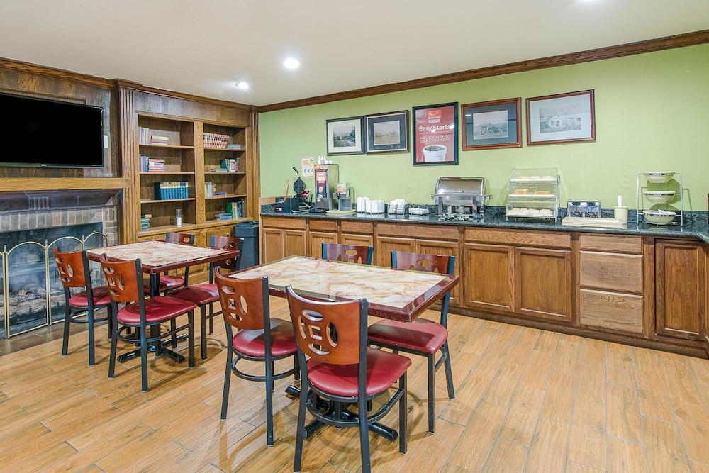 Econo Lodge Inn & Suites Norton - Wise South 34/44