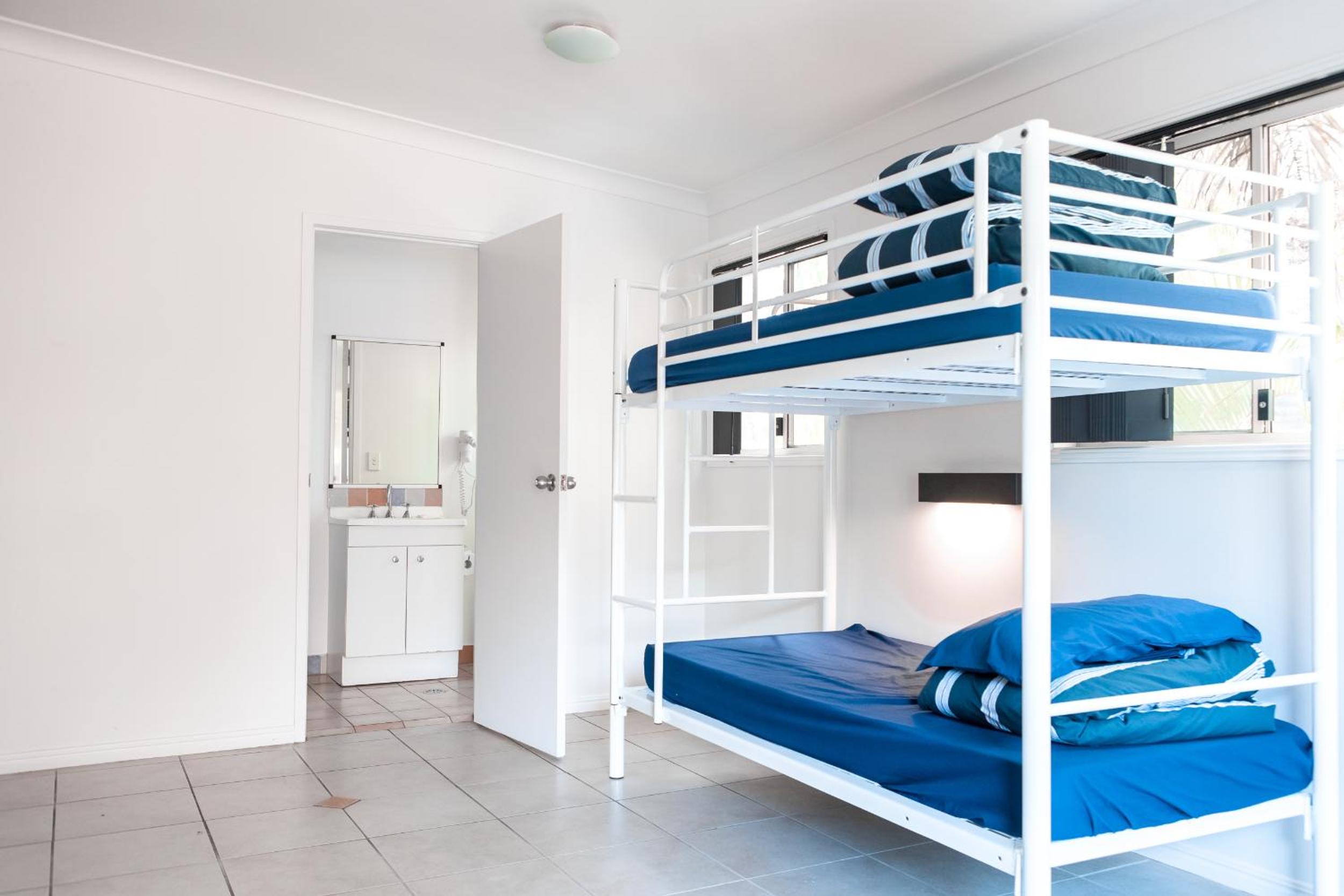 Female Dorm, Female Only, 6 Beds