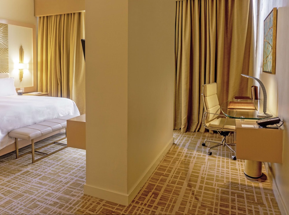 Waldorf Astoria Panama 25/85