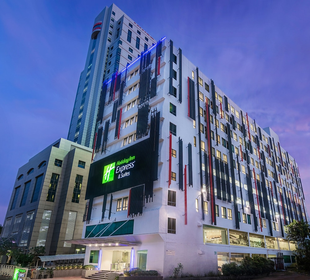 Holiday Inn Express & Suites Johor Bahru