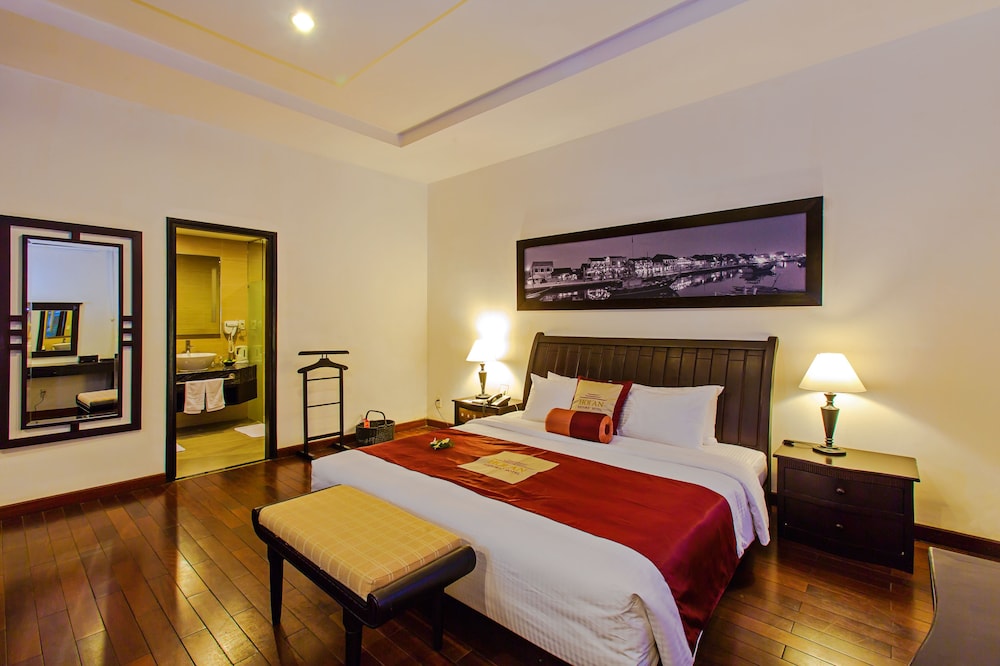 Hoi An Historic Hotel 25/70