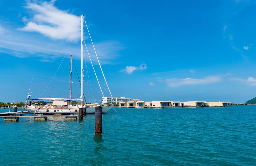 Marina Puerto Velero 50/58